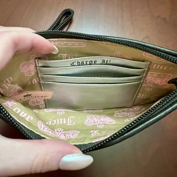 Juicy Couture Vintage Pink and Brown Wristlet - Picture 7 of 10